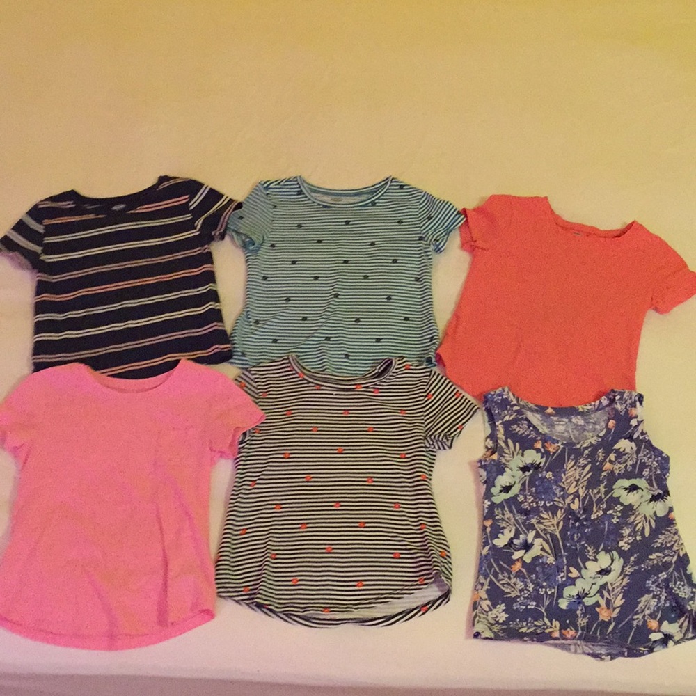 Lot of 6 Old Navy t-shirts gently used condition